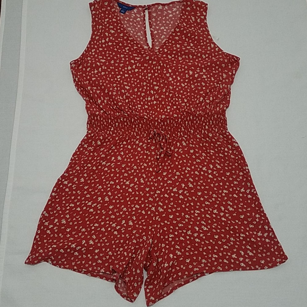 Apt. 9  Romper